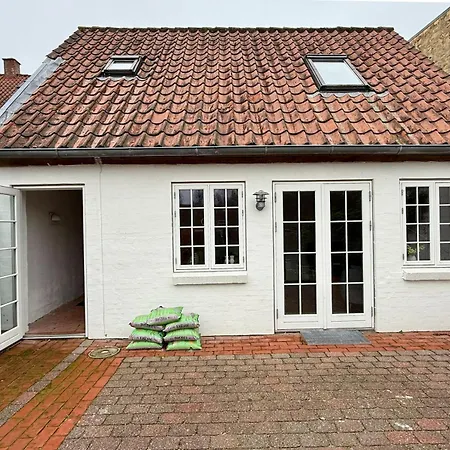 Villa 88 M2 Townhouse, Free Parking In The Heart Of *