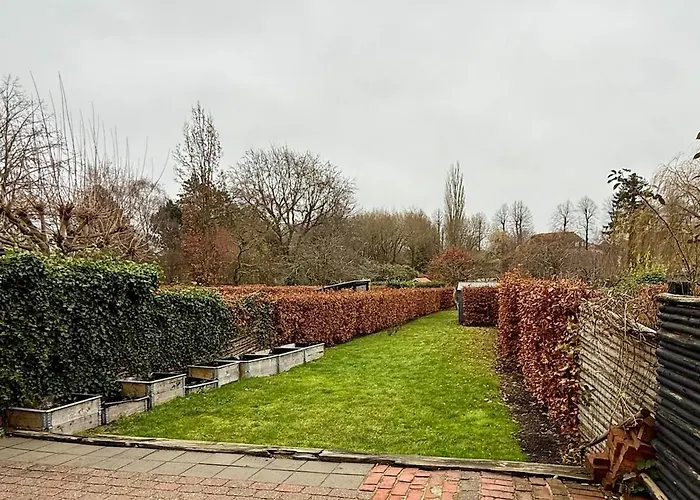 88 M2 Townhouse, Free Parking In The Heart Of *